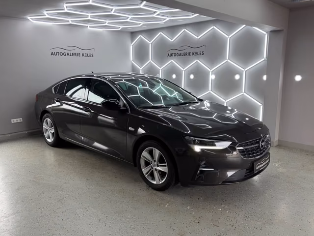 Opel Insignia B Sport LED