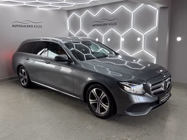 Mercedes-Benz E 300 T-Modell MULTIB