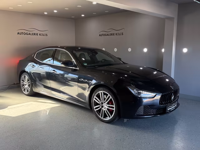 Maserati Ghibli LEDER